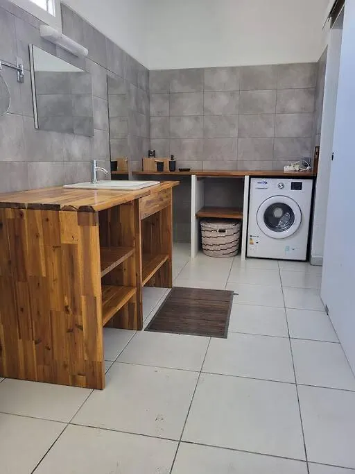 Appartement Magnifique Vue Mer Le Gosier  Guadeloupe